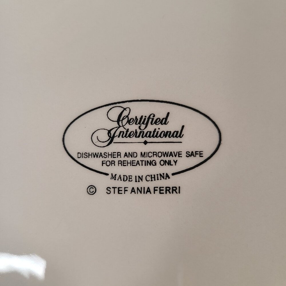 Certified International Stef Ania Ferri Roma 9" Pasta Bowl with Large Tomatoes - Picture 4 of 5